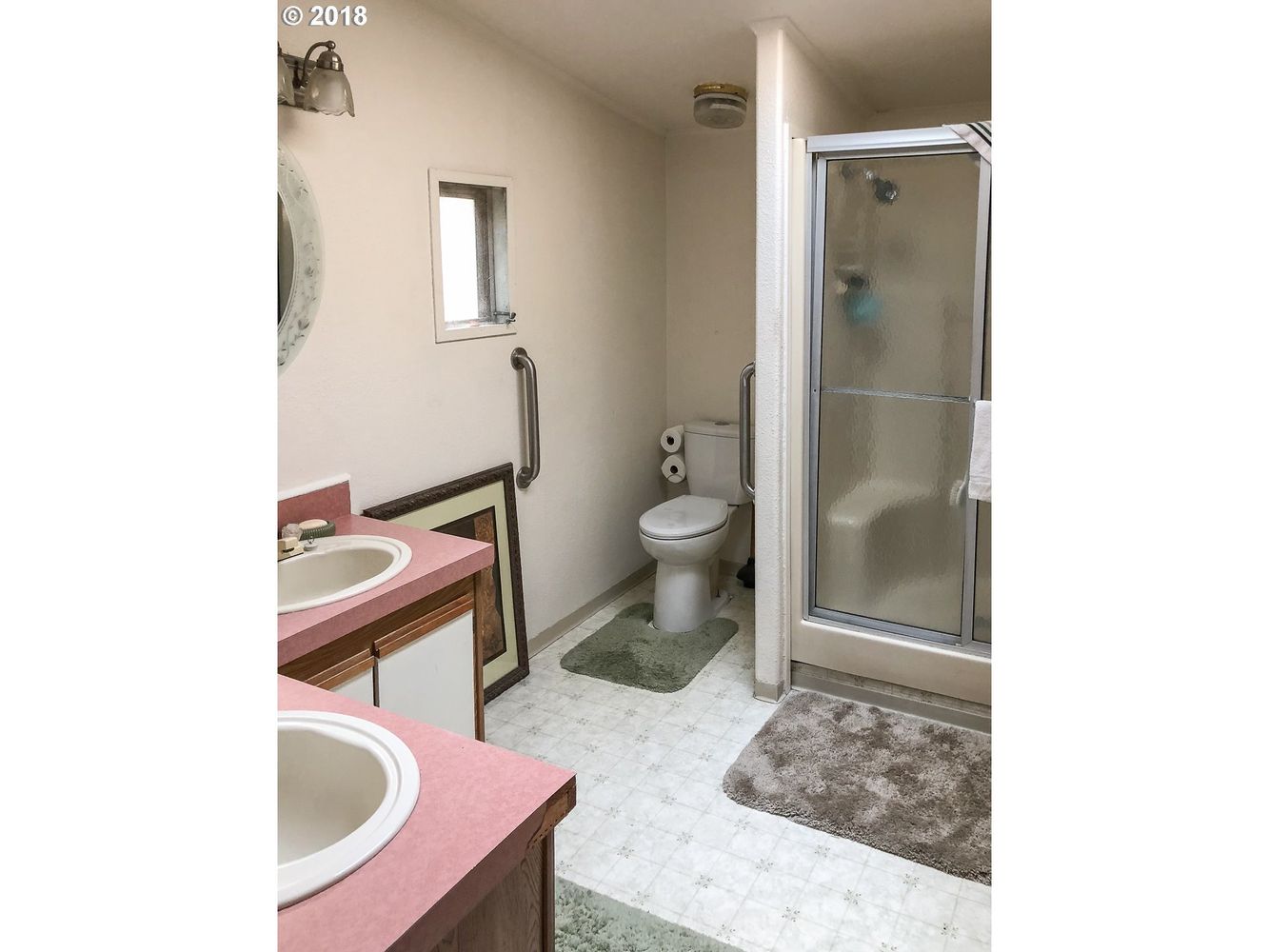 161 Green Siding Rd, Roseburg, OR 97471
